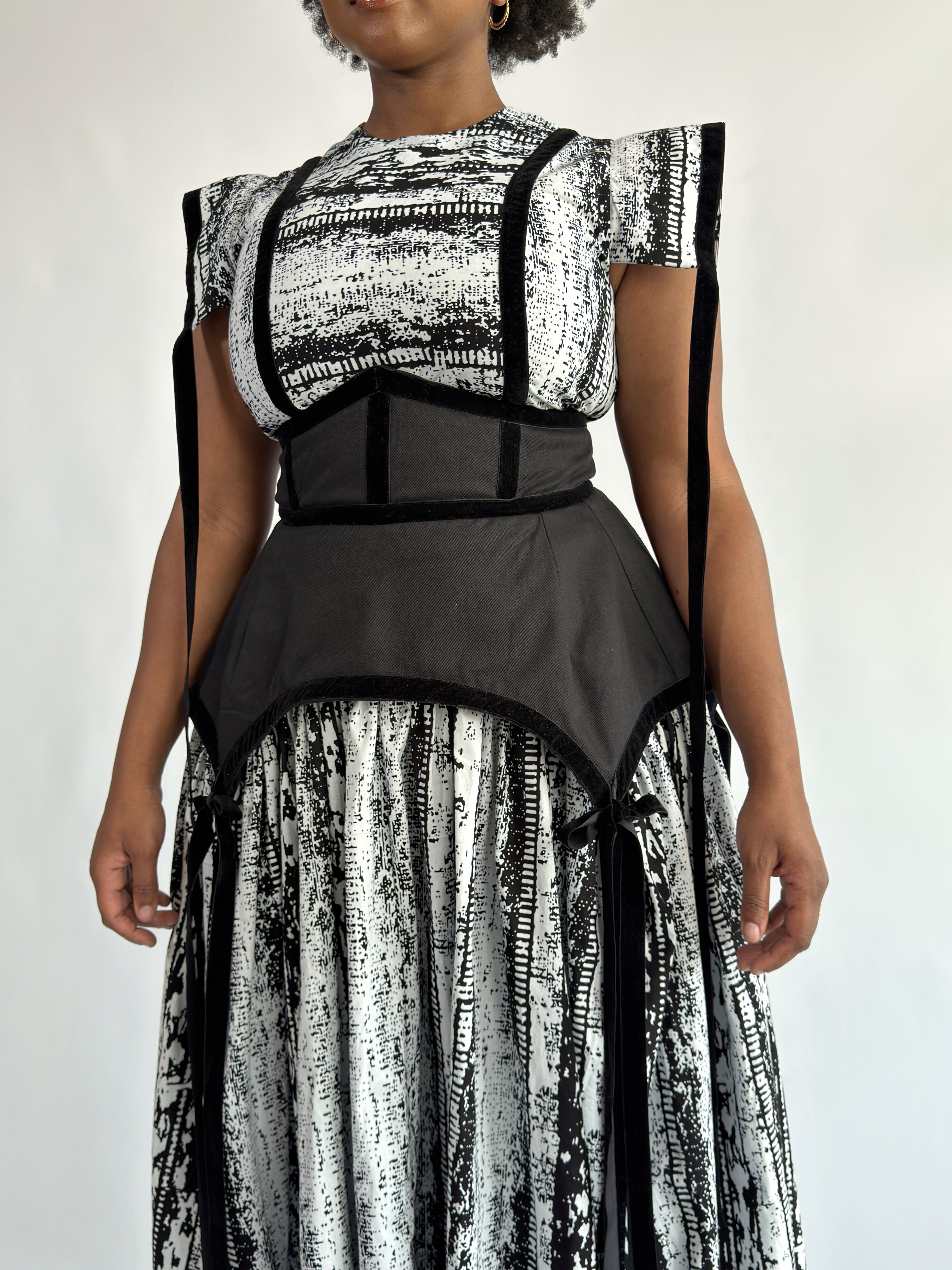 Angalia Corset