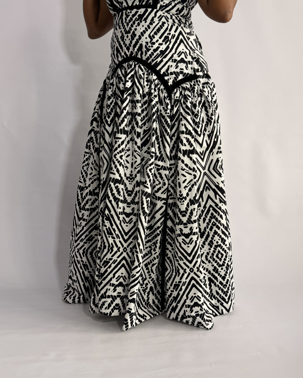 Black & White Mwezi Skirt