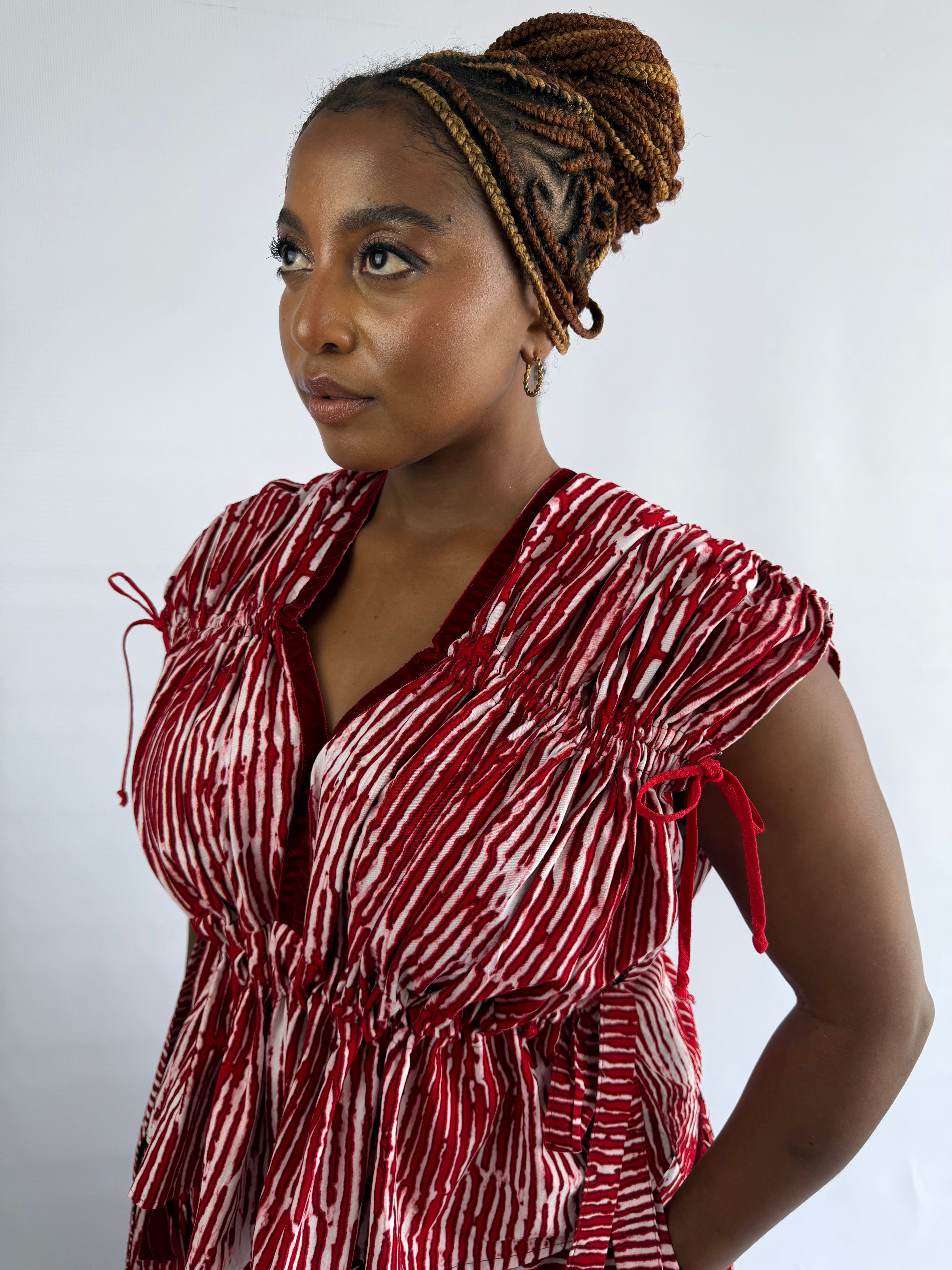 Red & white Jitahidi top