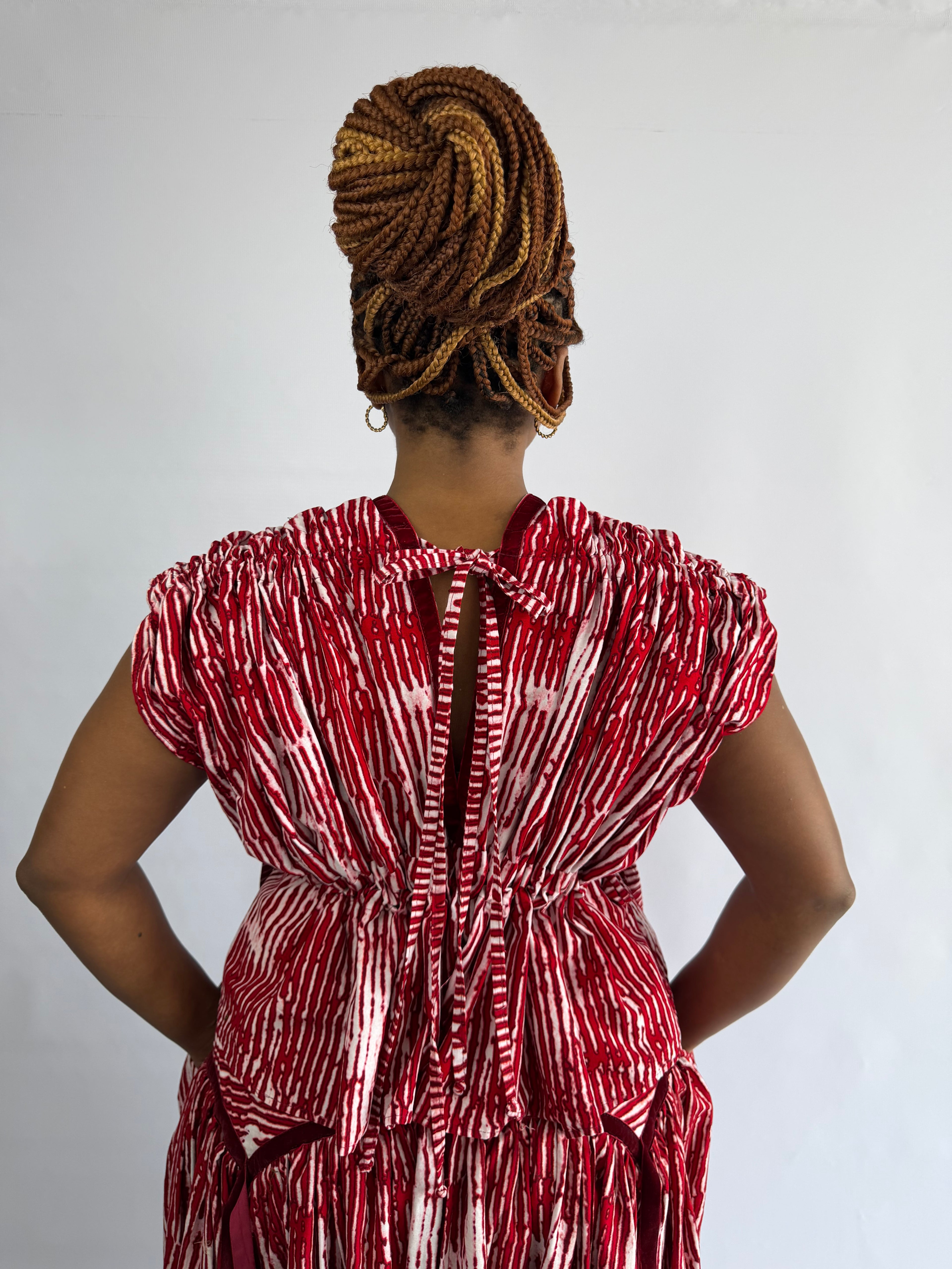 Red & white Jitahidi top