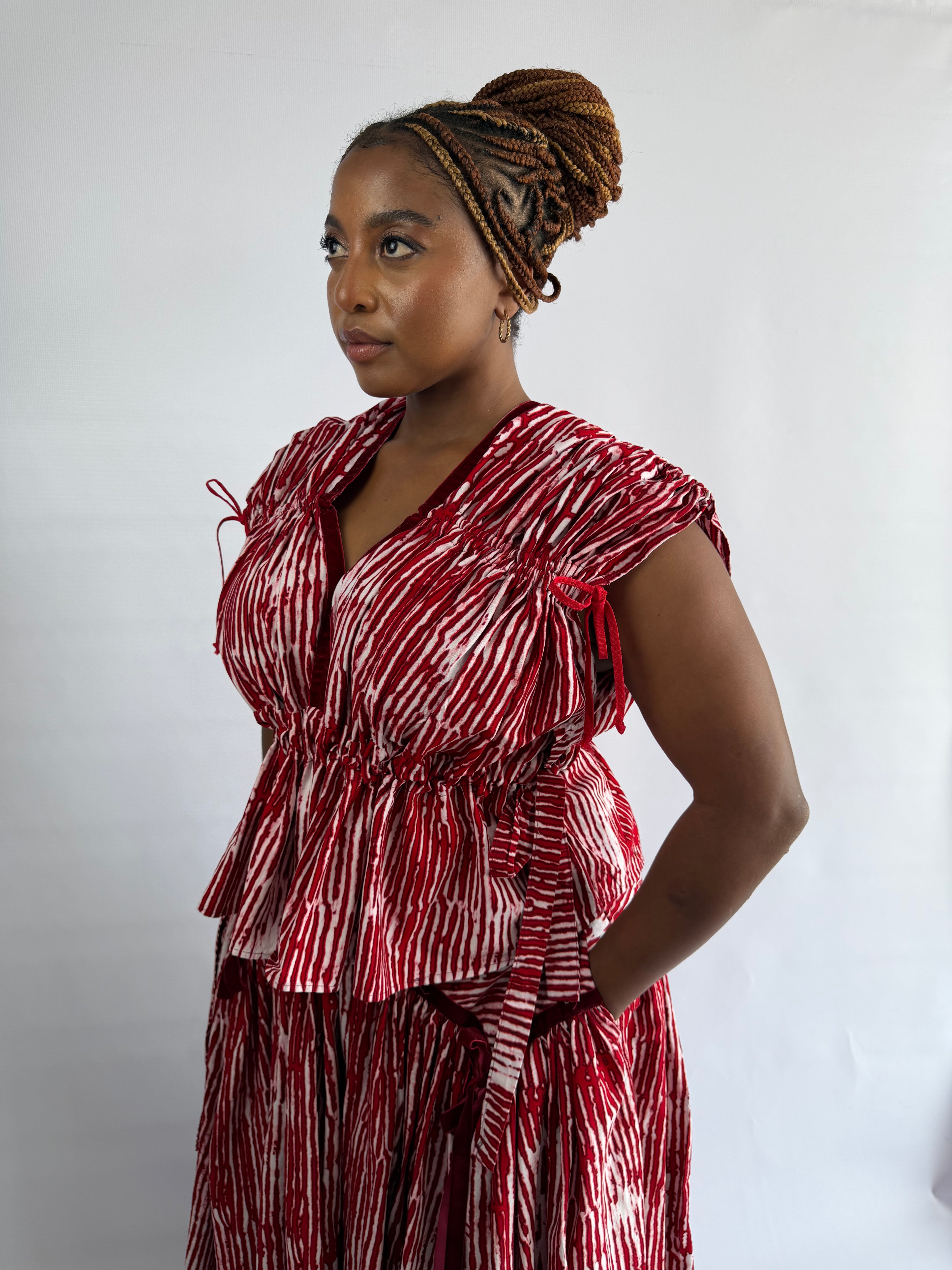 Red & white Jitahidi top