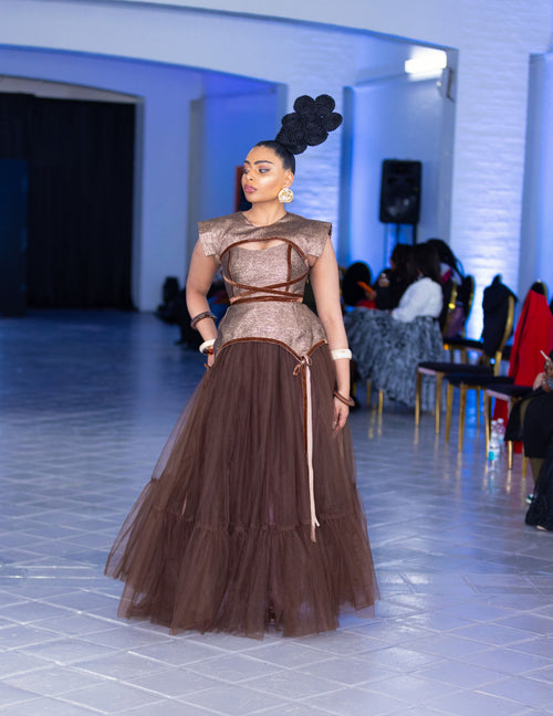 Angalia runway Kupatwa Set