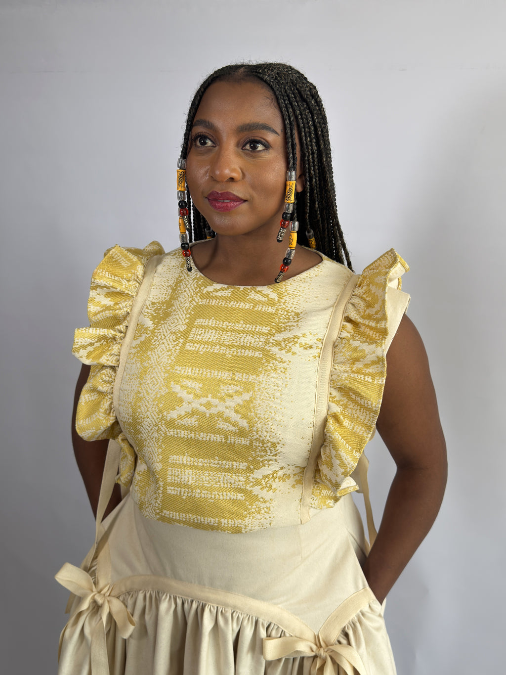 Angalia Woven bib